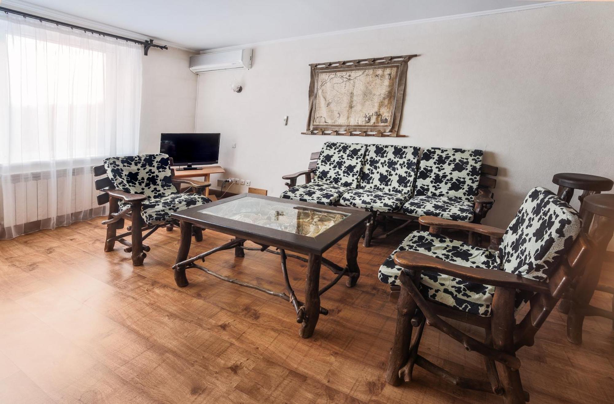 Hotel Aquadar Manʼkivka Exterior foto